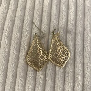Kendra Scott Addie Gold earrings